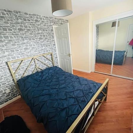 Lovely Entire 2 Bedroom Apartment Monifieth Екстериор снимка